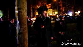5 stabbed at Hanukkah event north of NYC