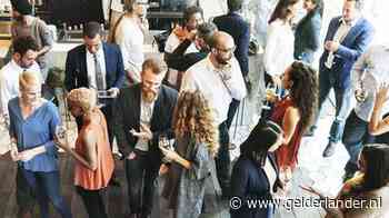 Do's en don'ts op nieuwjaarsborrels: smalltalk is een kunst op zich