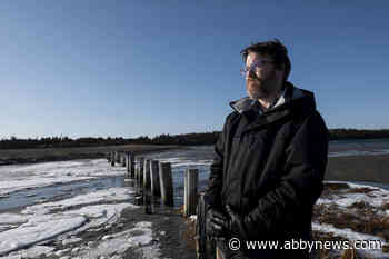 Canadians with health issues face difficulty finding affordable life insurance