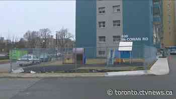 Police investigate deadly shooting at Scarborough apartment building