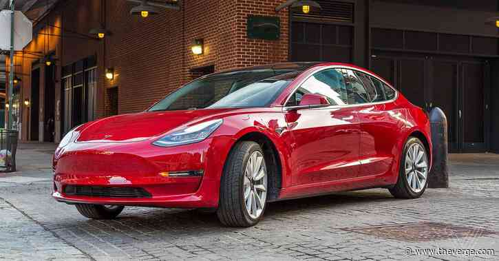 Tesla’s Chinese factory just delivered its first cars