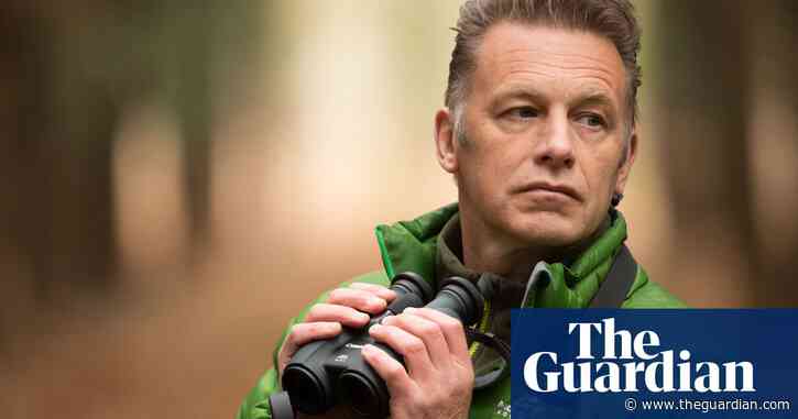 Chris Packham says dead fox was left outside his house
