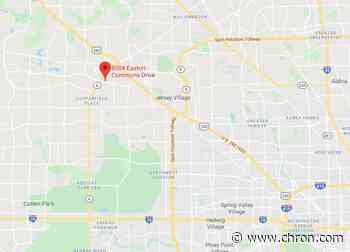 Masked robbers fatally shoot man in his Harris County apartment