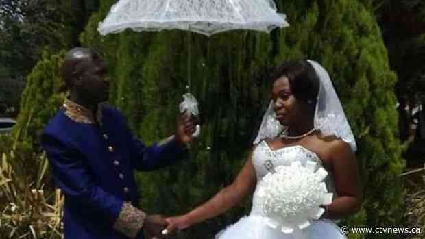 Couple mocked for KFC proposal get dream wedding with internet's help