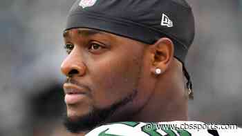 Le'Veon Bell responds on social media after Adam Gase's puzzling quote, Jets GM Douglas weighs in