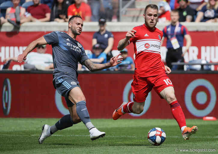 Galaxy adds versatile midfielder Aleksandar Katai
