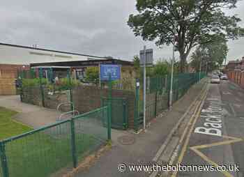 Boy gets stuck in Castle Hill Primary School grounds after jumping fence