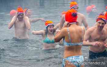 Een frisse duik in de Veenendaalse surfvijver