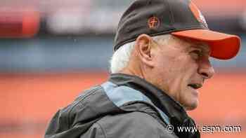 Owner says Browns will hire coach before GM