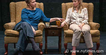 A Séance Relies on Illusion. So Does Theater.