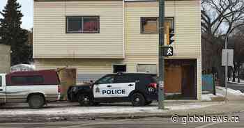 Man seriously injured, 2 arrested after stabbing in northeast Edmonton