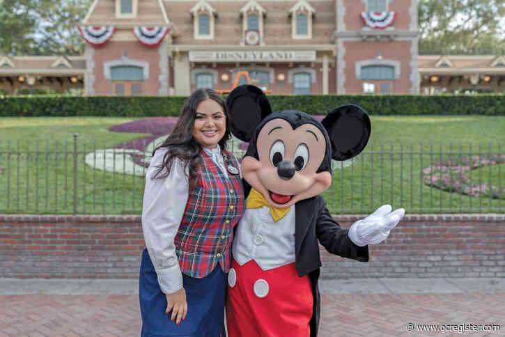 Cast Members Reflect on 2019 Look Forward to 2020