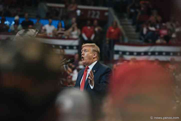 Trump Rallies Evangelicals After Christian Journal’s Scorn