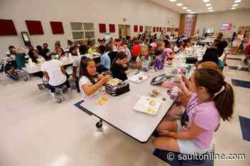 Liberals set table for school-food program, warned to avoid top-down approach