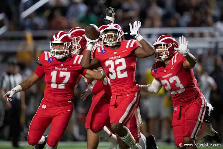 Mater Dei junior linebacker Raesjon Davis commits to No. 1 LSU