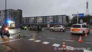 Wielrenner gewond naar ziekenhuis na aanrijding in Veenendaal