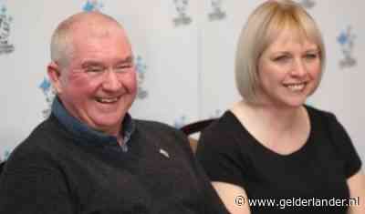 Brits koppel wint ruim 2 miljoen euro, drie dagen later wordt hun zoon kankervrij verklaard