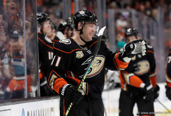 Ducks want Daniel Sprong devoted to defense and offense
