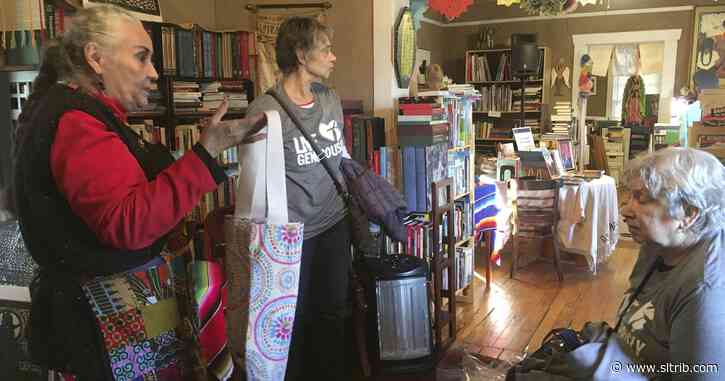 Latina author organizes migrant families book drive in New Mexico