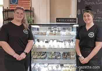 Us: Sisters are doin' it for themselves — and dessert lovers