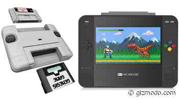 The Super Retro Champ Plays SNES and Sega Genesis Cartridges, Bringing Peace to Retro Gaming