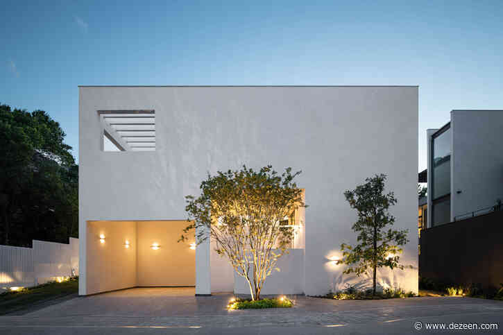 Cadaval & Solà-Morales creates all-white cubic home in Monterrey