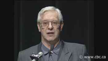 Atlantic theatre icon Walter Learning dies at 81