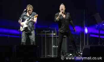 Cold Chisel gig at A Day on the Green is cancelled because of thick smoke from deadly bushfires 