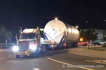 B.C. fast-tracks ‘superload’ trucks to ports, Alberta border