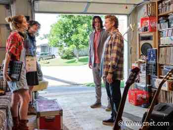 See Bill and Ted with their daughters in new movie photo     - CNET