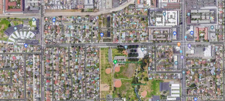 Kia slams into 3 vehicles in Anaheim, overturns on West Broadway