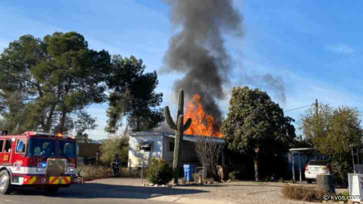 Crews battle mobile home fire on Tucson’s Northwest side