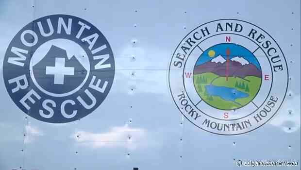 Fisherman rescued after  truck gets stuck while accessing lake in central Alberta