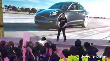 Elon Musk Dances His Face Off in China for Tesla Factory Opening