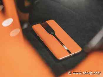 The OnePlus Concept One has color-shifting glass that hides its rear cameras