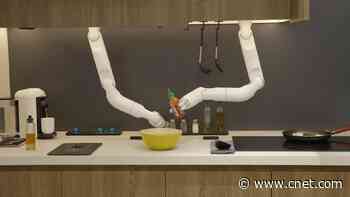 Meet Samsung's spooky robot cook and cute robot assistant video     - CNET