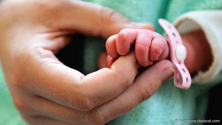 ‘Very Shocked’: Woman Gives Birth To Twins In Two Different Decades