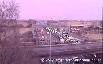 Lane shut on M62 near Birchwood following crash