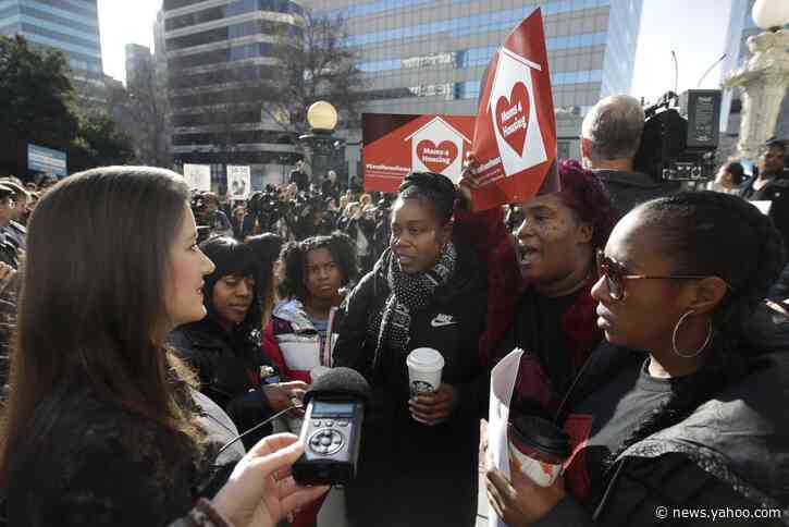 Homeless women who took over California home gain support