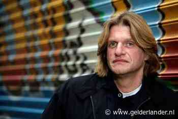 Verslavingsgoeroe Keith Bakker 'dicteerde' ontlastende brief over seks met minderjarige