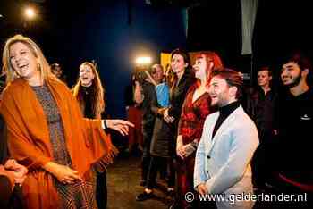 Máxima wil alle verhalen horen tijdens werkbezoek in Nijmegen