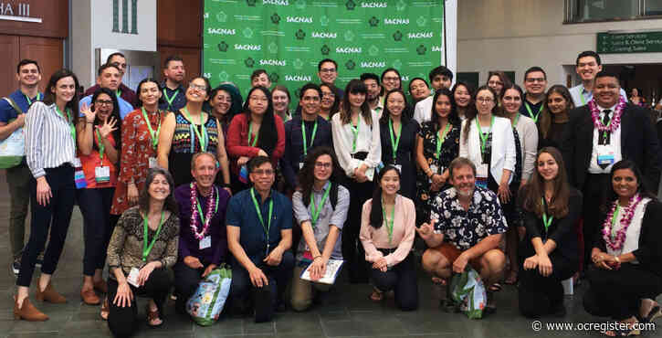 Bravo: CSUF science student researchers win national presentation awards