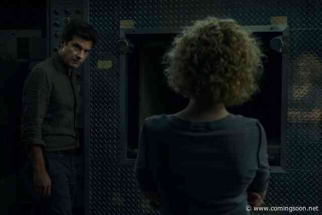 Ozark Season 3 Sets Premiere Date in New Teaser