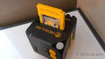 The RetroN Jr. Lets You Play All Your Tiny Game Boy Games on Your Giant HDTV