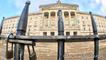 Restoring N Ireland devolution before deadline ‘possible but challenging’