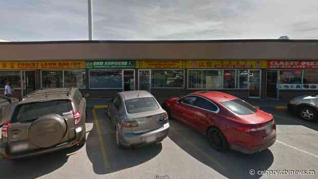 Water main breaks 3 times in a row, closes Calgary businesses for days