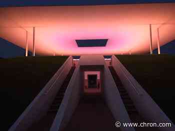 Check out these cool 'must see' Texas art works on your Spring break road trip