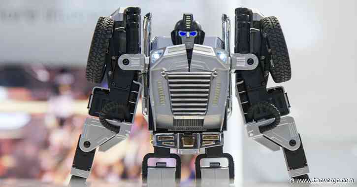 This real-life Transformer might be one of the coolest robot toys ever made