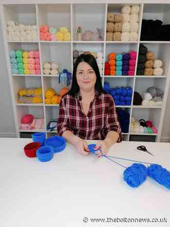 Westhoughton crochet teacher asks for help knitting for wildlife