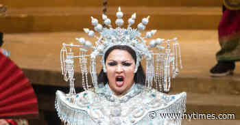 Anna Netrebko, Consider New Opera. Please.